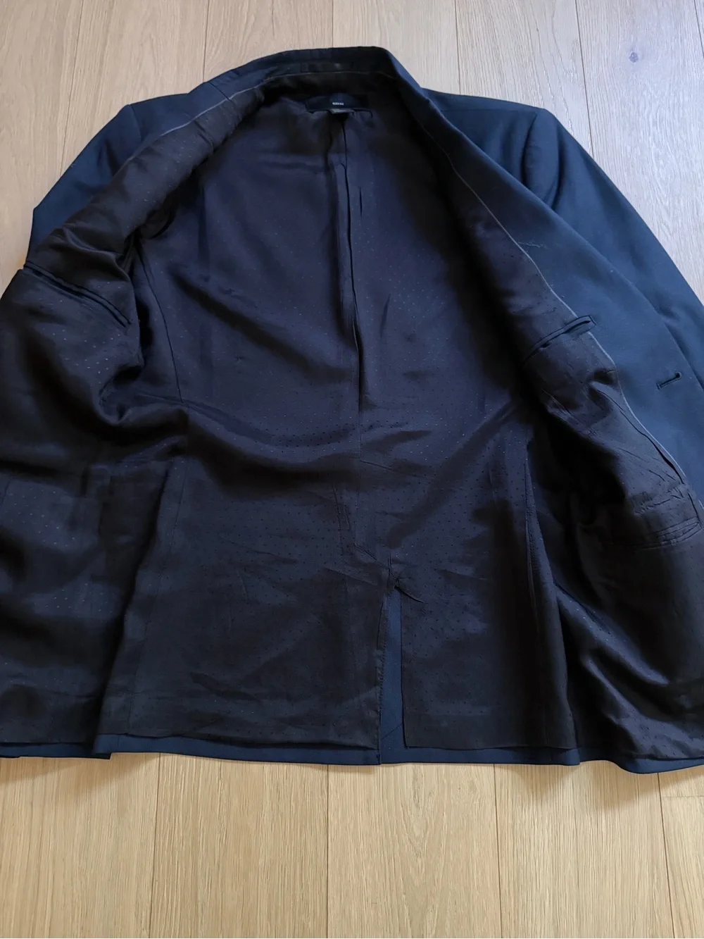 Classic Men's Dark Navy Slim Fit Two-Button Blazer